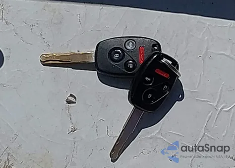 2011 Honda Accord 3.5 Ex-L z USA, uszkodzony, nr VIN 1HGCP3F80BA016527